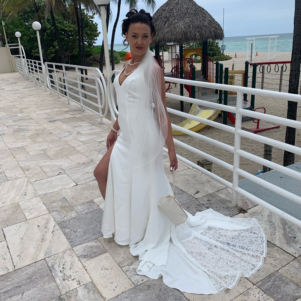 Beautiful David’s bridal wedding dress